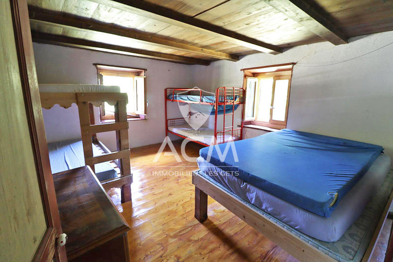 Châlet - 180 m² - 3 pièces