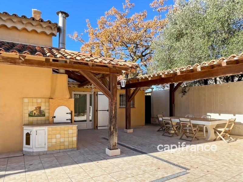 Villa - 142 m² - 5 pièces