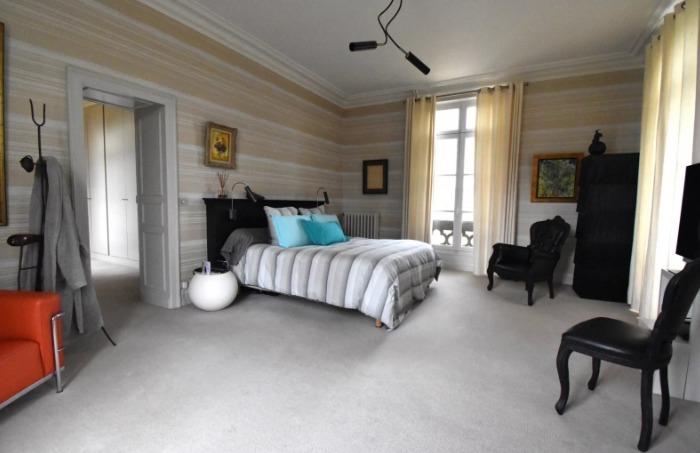 Manoir - 470 m² - 10 pièces