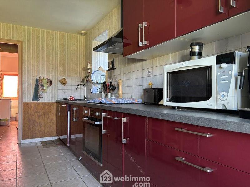 Maison - 265 m² - 8 pièces