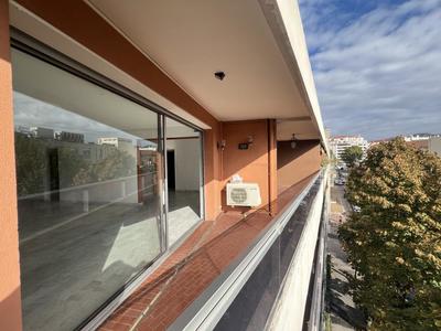 Appartement - 109 m² - 6 pièces