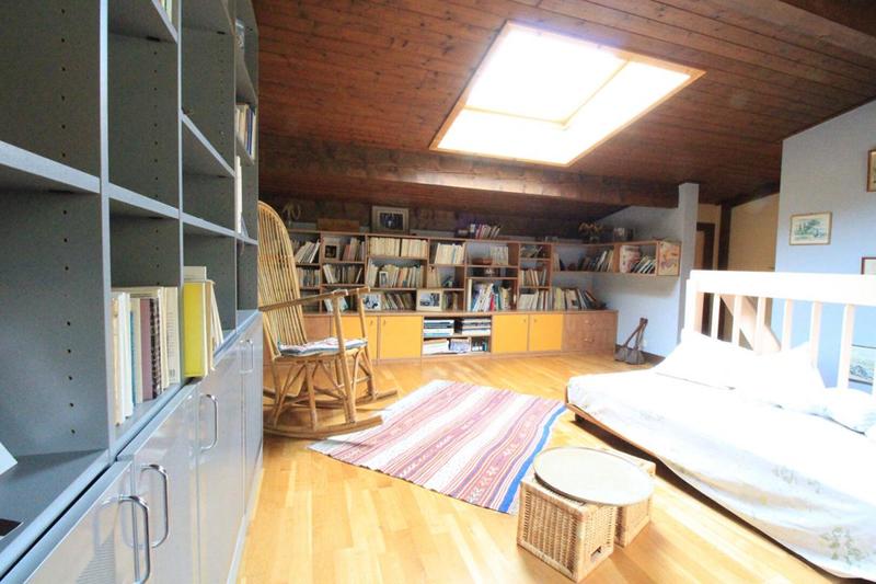 Appartement - 95 m² - 5 pièces