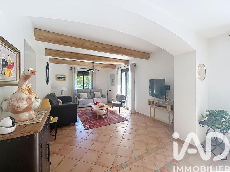Maison - 187 m² - 7 pièces