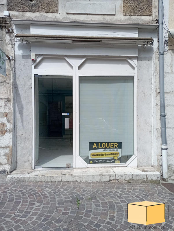 Local commercial - 24 m² - 2 pièces