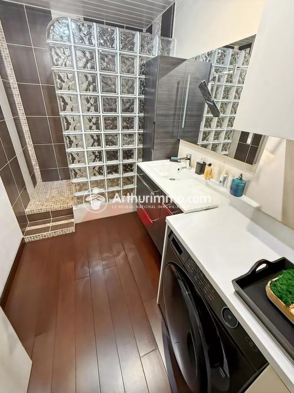 Appartement - 91 m² - 4 pièces