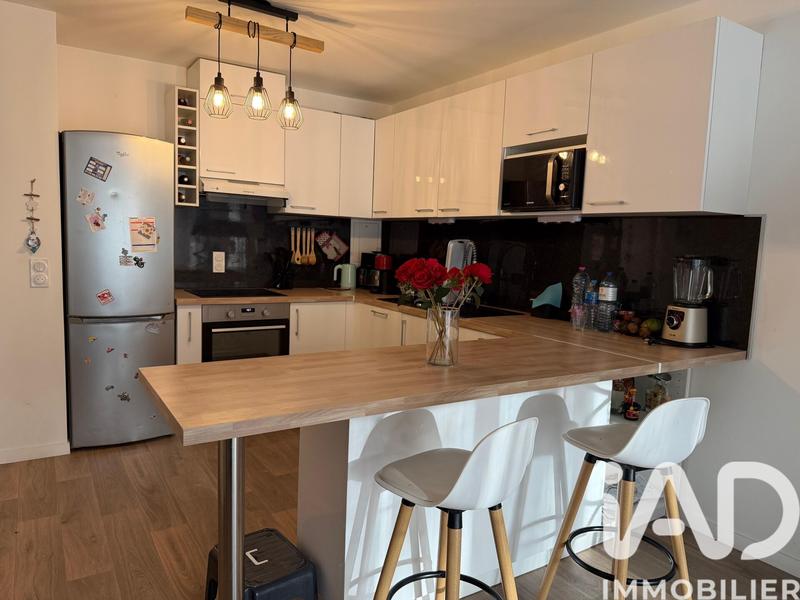 Appartement - 80 m² - 4 pièces