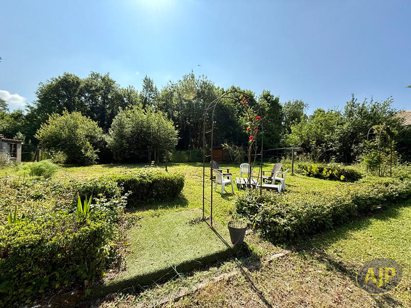 Maison - 136 m² - 6 pièces