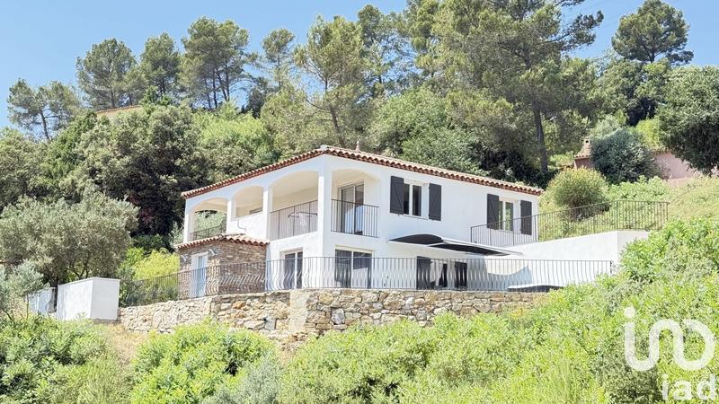 Maison - 160 m² - 5 pièces