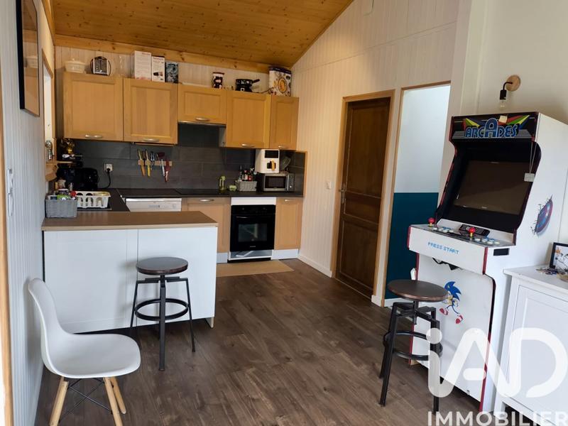 Maison - 80 m² - 3 pièces