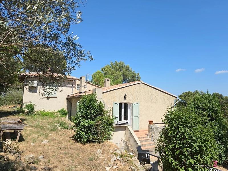 Maison traditionnelle - 135 m² - 4 pièces