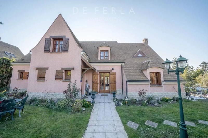 Villa - 357 m² - 7 pièces