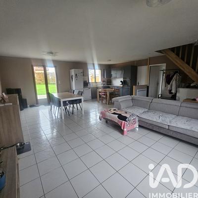 Maison - 133 m² - 6 pièces