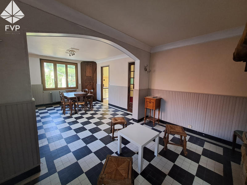 Maison - 105 m² - 4 pièces