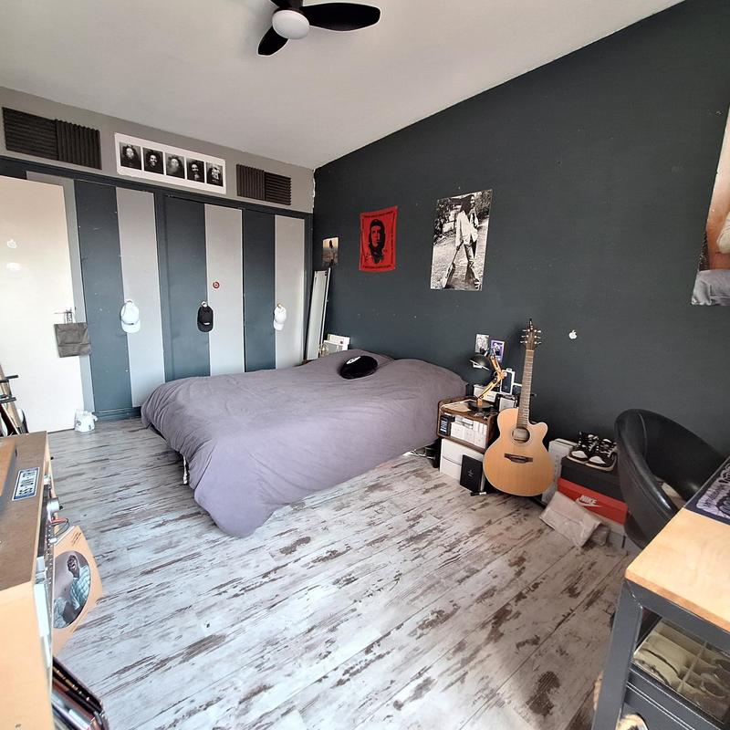 Maison - 262 m² - 7 pièces