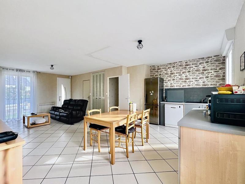 Maison - 100 m² - 5 pièces