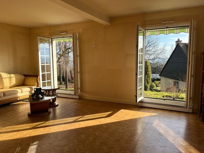 Maison - 170 m² - 6 pièces