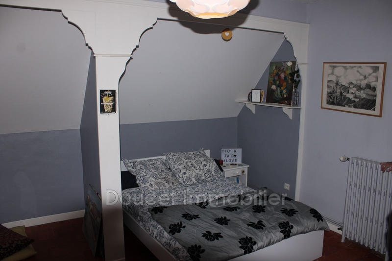 Demeure - 250 m² - 8 pièces