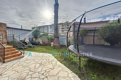 Villa - 140 m² - 7 pièces