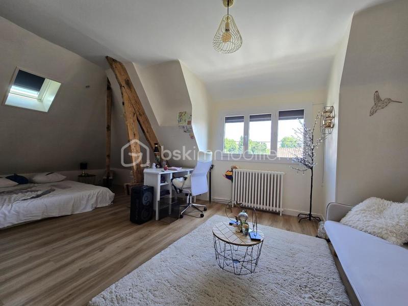 Maison bourgeoise - 232 m² - 7 pièces