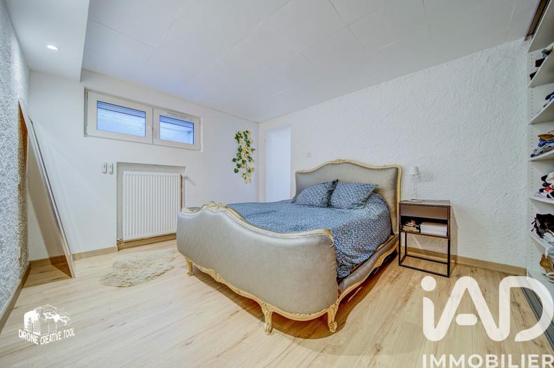 Maison - 163 m² - 8 pièces