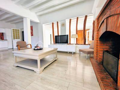 Maison - 125 m² - 7 pièces