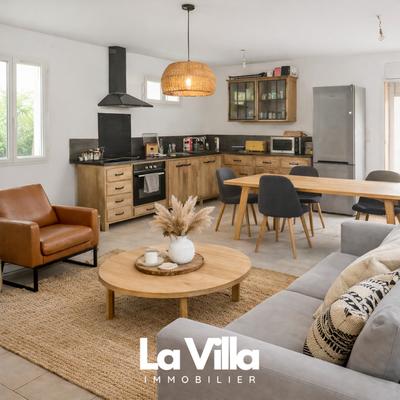 Maison - 180 m² - 7 pièces