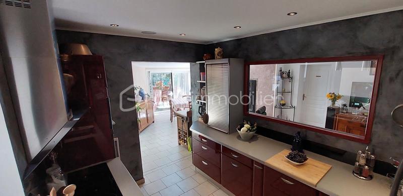Appartement - 95 m² - 4 pièces