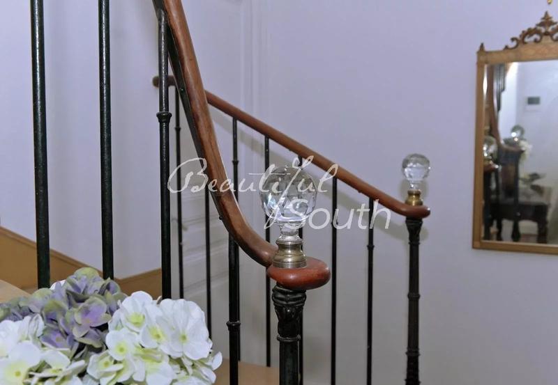 Hôtel particulier - 300 m² - 8 pièces