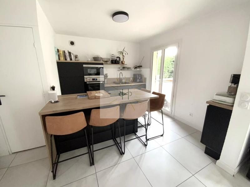 Maison - 91 m² - 4 pièces