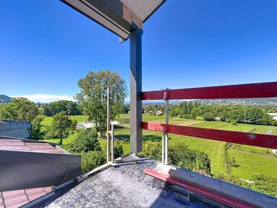 Appartement - 101 m² - 4 pièces