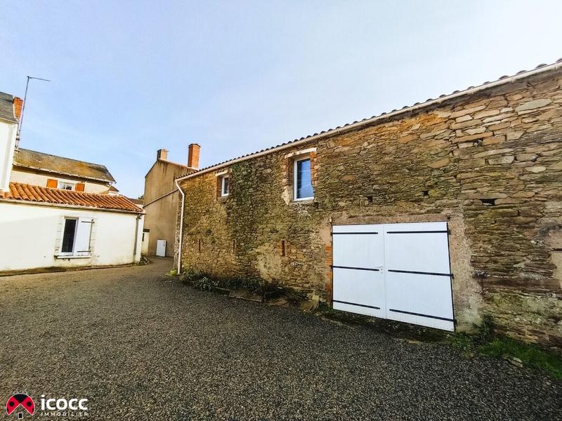 Maison - 94 m² - 4 pièces