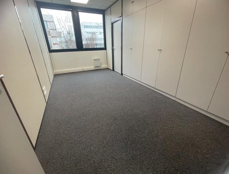 Bureau - 163 m²