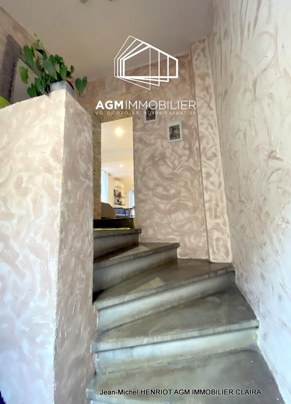 Maison de village - 88 m² - 3 pièces