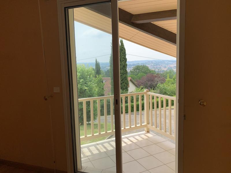 Villa - 220 m² - 6 pièces