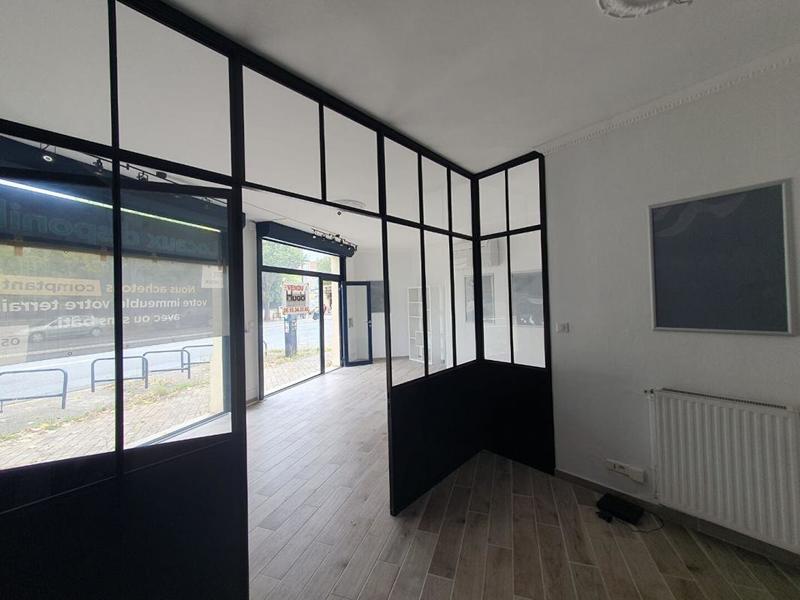 Bureau - 58 m² - 2 pièces