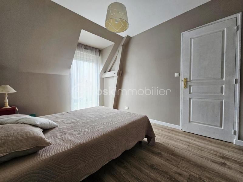 Maison - 163 m² - 6 pièces