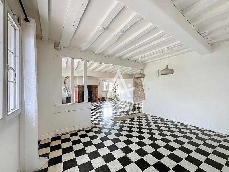 Maison - 140 m² - 5 pièces