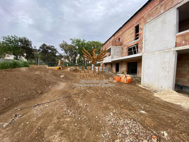 Appartement - 91 m² - 4 pièces