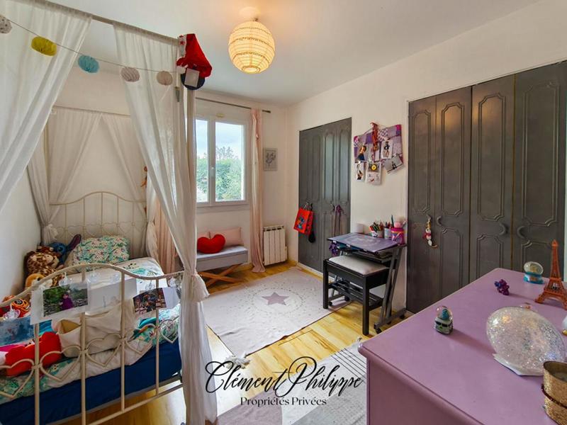 Maison - 167 m² - 7 pièces