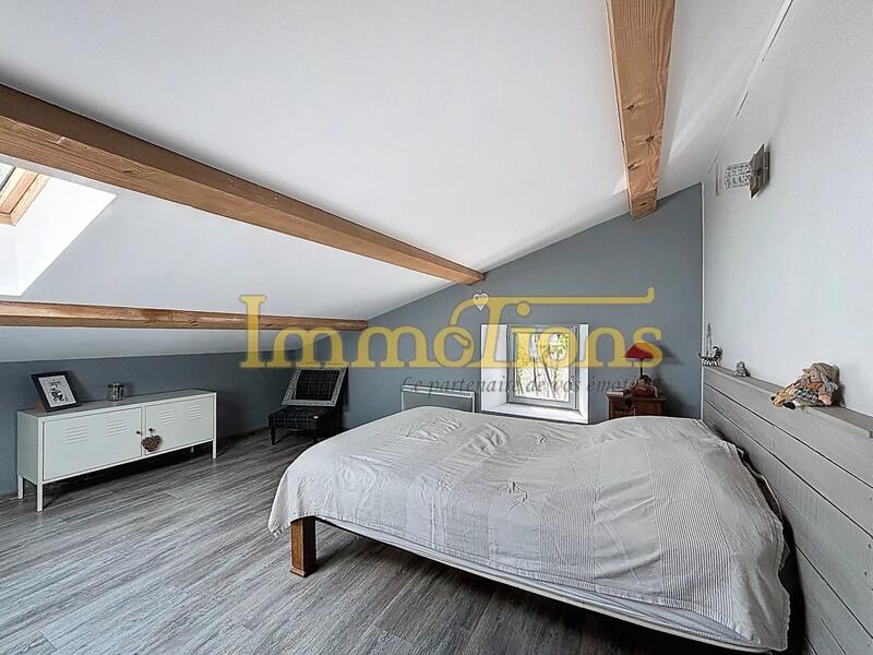 Maison - 140 m² - 6 pièces