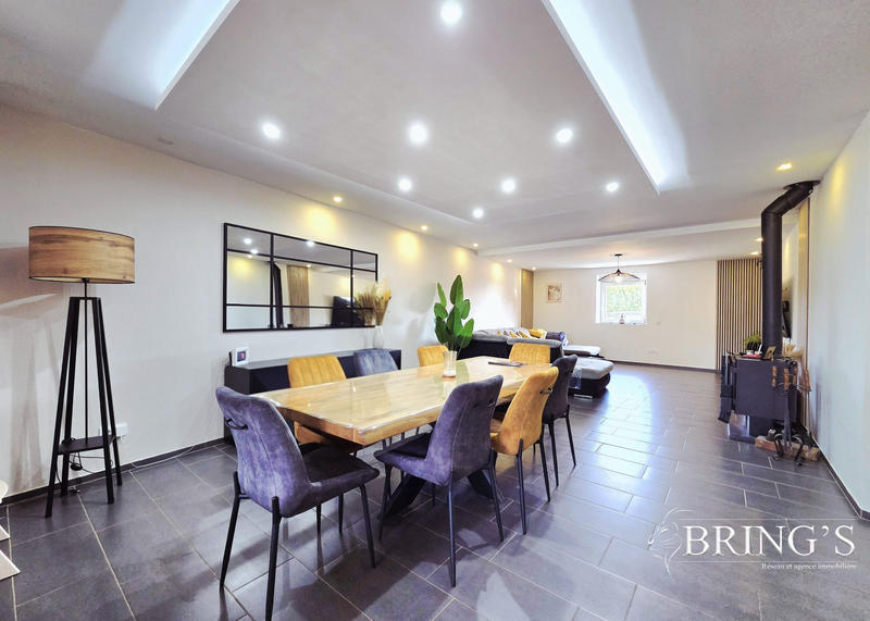 Maison ancienne - 275 m² - 7 pièces