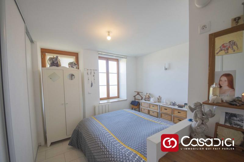 Maison - 90 m² - 6 pièces