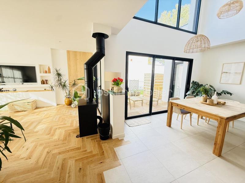 Maison - 150 m² - 6 pièces