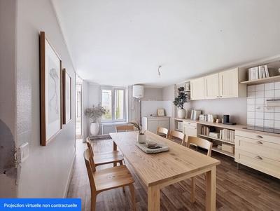 Maison - 158 m² - 8 pièces