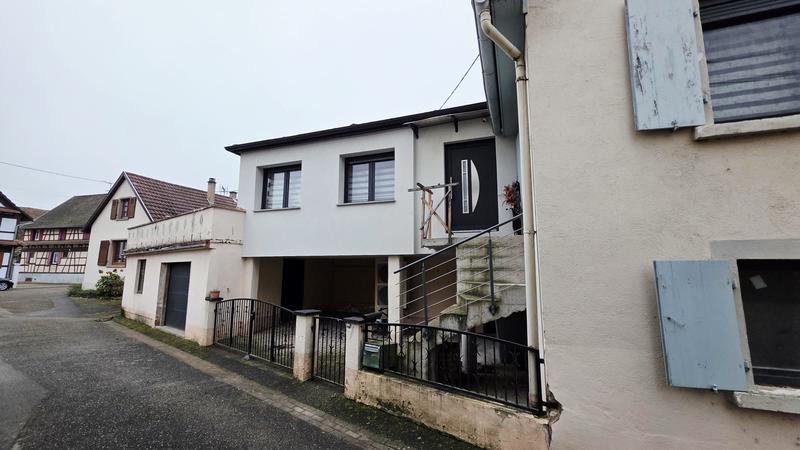 Maison traditionnelle - 144 m² - 8 pièces