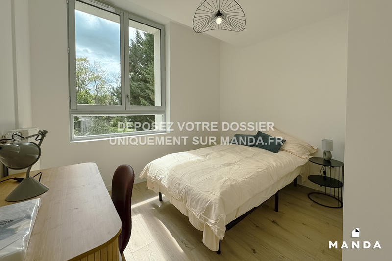 Chambre - 10 m² - 4 pièces
