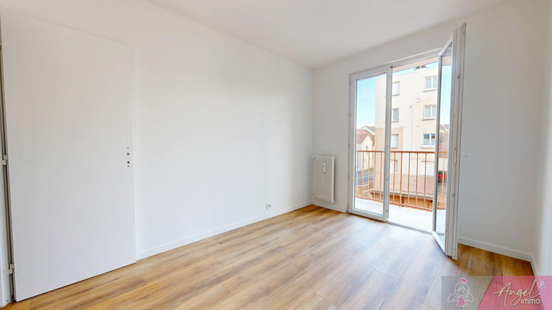 Appartement - 89 m² - 5 pièces