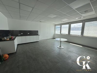 Bureau - 328 m² - 10 pièces