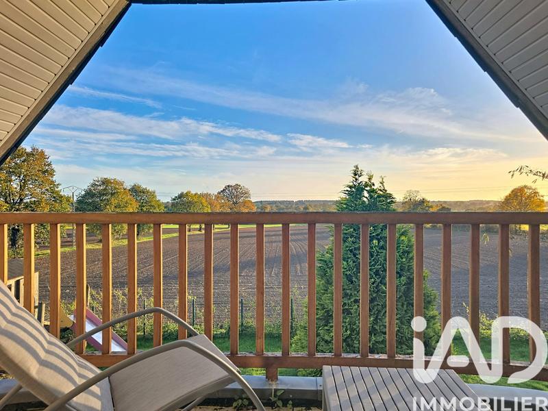 Maison - 180 m² - 7 pièces