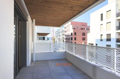 Appartement - 95 m² - 4 pièces